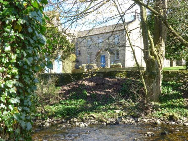 Flanders Hall West Burton المظهر الخارجي الصورة
